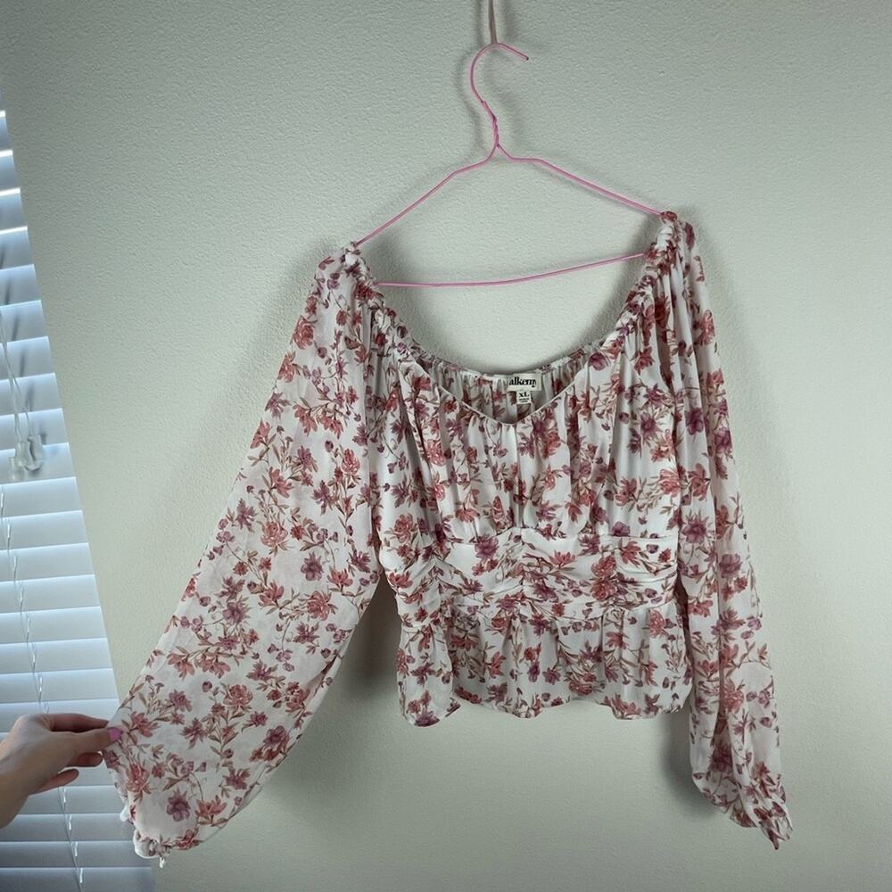 Alkemy floral ruched smocked balloon sleeve top